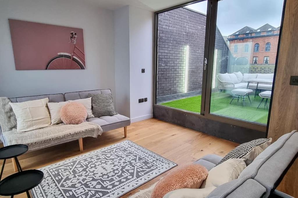 Stunning Luxury Townhouse In Centre Of Manchester Dış mekan fotoğraf