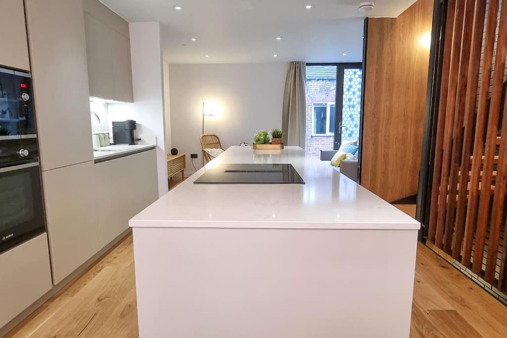 Stunning Luxury Townhouse In Centre Of Manchester Dış mekan fotoğraf